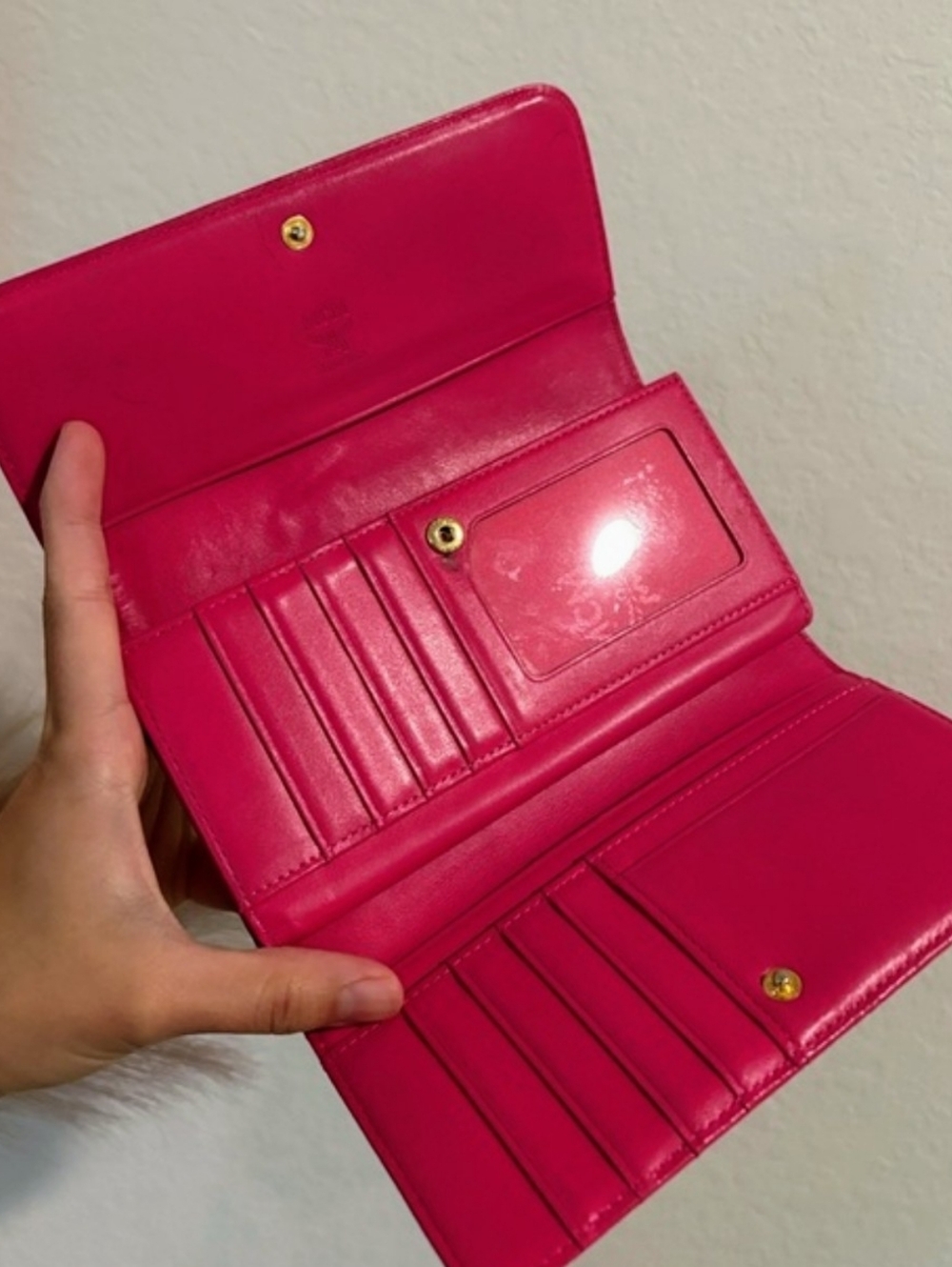 MCM Wallet Pink Studded - Picture 6 of 10